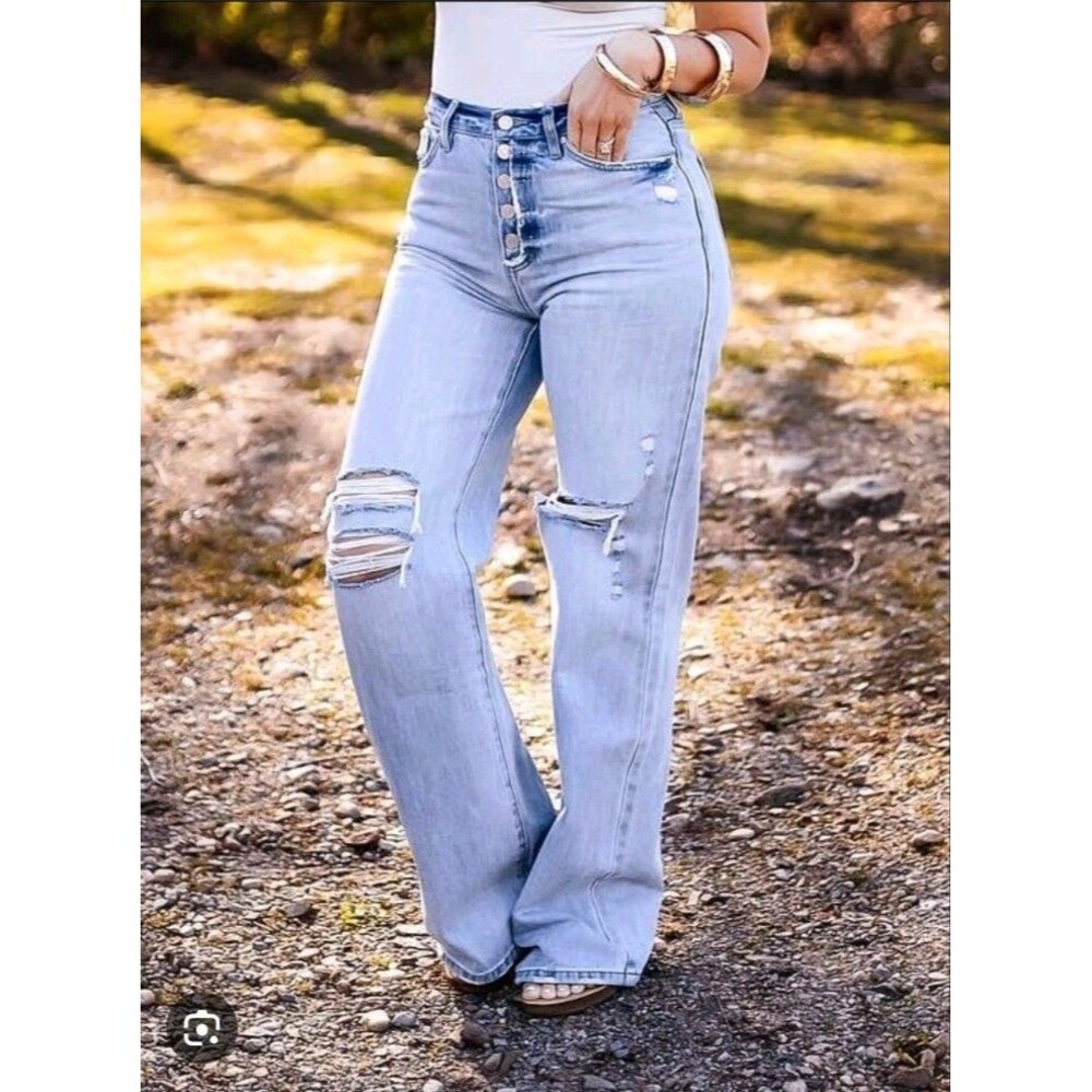 KanCan Isabelle Jeans - Size 15/31 Distressed Wide-Leg Light Wash KC7373ELV4-OP